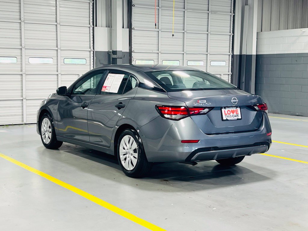 Used 2025 Nissan Sentra S FWD image 15