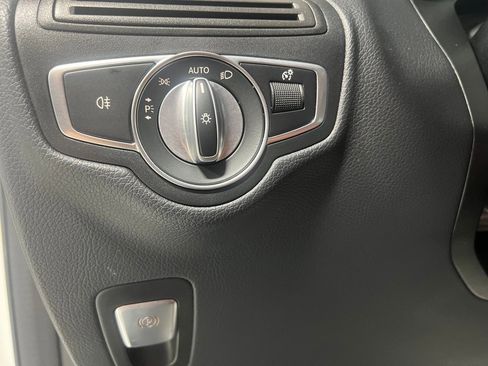 Used 2022 Mercedes-Benz GLC 300 GLC 300 Coupe image 19