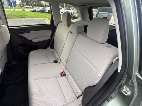 Used 2015 Subaru Forester 2.5i Premium AWD/4WD image 10