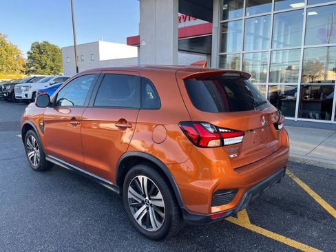 Used 2022 Mitsubishi Outlander Sport SE image 6