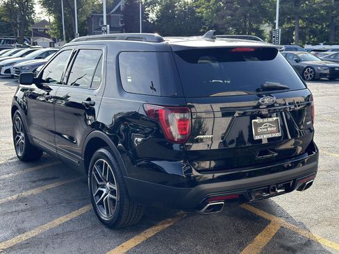 Used 2017 Ford Explorer Sport w/ Equipment Group 401A AWD/4WD image 8