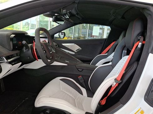 Used 2023 Chevrolet Corvette Stingray Premium Cpe w/ Z51 Performance Package RWD image 12