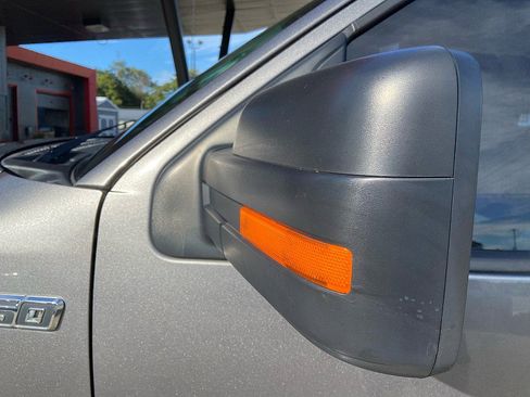 Used 2010 Ford F150 XLT image 8