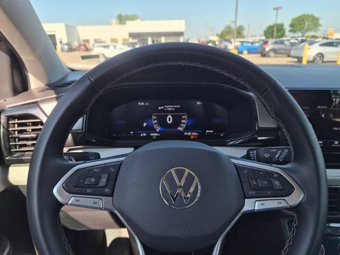 Used 2025 Volkswagen Taos S AWD/4WD image 15