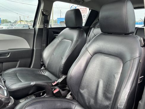 Used 2012 Chevrolet Sonic LTZ FWD image 10