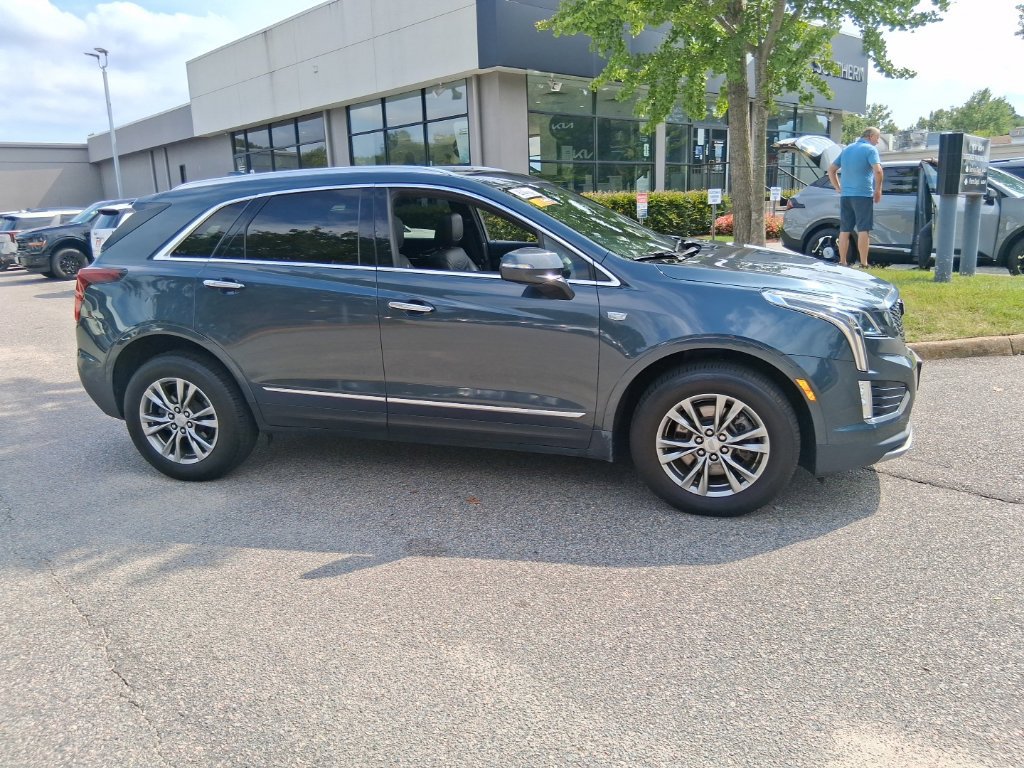 Used 2021 Cadillac XT5 Premium Luxury AWD/4WD image 5