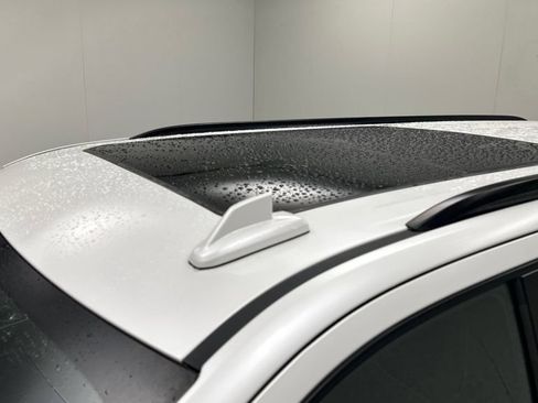 Used 2022 GMC Yukon XL AT4 AWD/4WD image 12