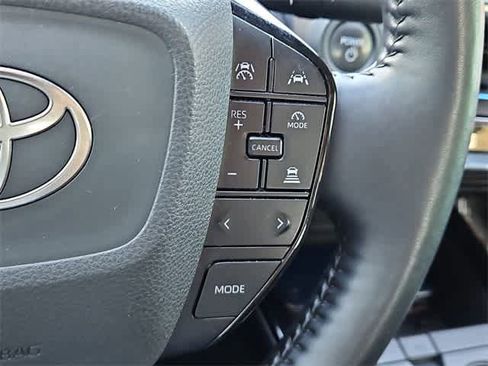 Used 2023 Toyota Prius XLE image 25