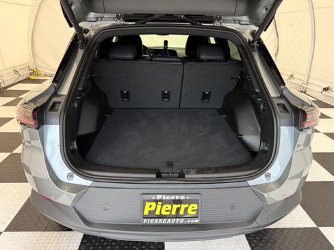 New 2026 Chevrolet Equinox EV LT AWD/4WD image 4