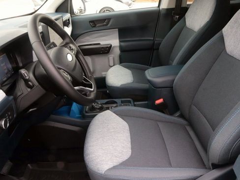 New 2025 Ford Maverick XLT w/ XLT Luxury Package image 13