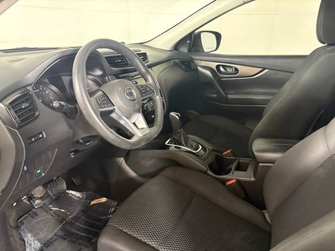 Used 2019 Nissan Rogue Sport S FWD image 22