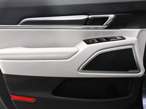 Used 2022 Kia Telluride S image 23