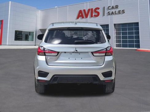 Used 2025 Mitsubishi Outlander Sport SE AWD/4WD image 7