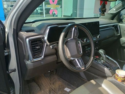 Used 2023 GMC Canyon Elevation w/ Elevation Premium Package AWD/4WD image 8