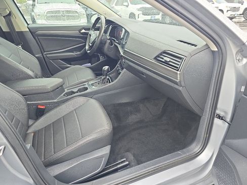 Used 2021 Volkswagen Jetta SEL image 16