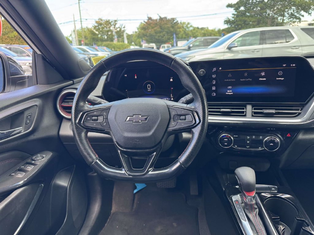 Used 2024 Chevrolet Trax RS w/ Driver Confidence Package FWD image 16