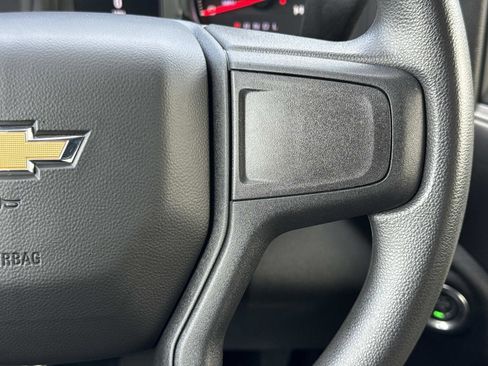 Used 2023 Chevrolet Silverado 1500 Custom image 6