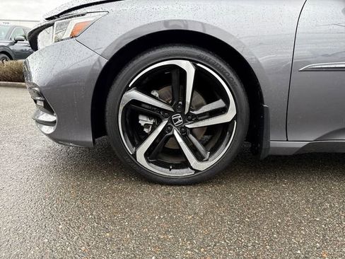 Certified 2018 Honda Accord Sport image 25