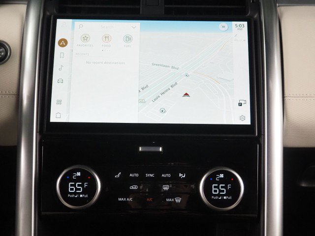 Used 2024 Land Rover Discovery Dynamic SE AWD/4WD image 27