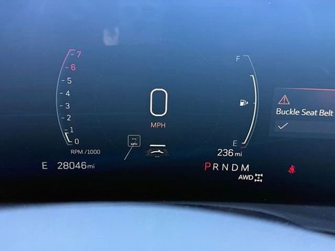 Used 2025 Cadillac XT4 Premium Luxury image 23