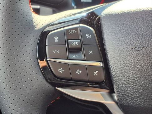 New 2026 Ford Explorer ST-Line w/ ST-Line Street Pack image 13