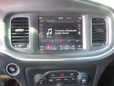 Used 2019 Dodge Charger Scat Pack RWD image 29