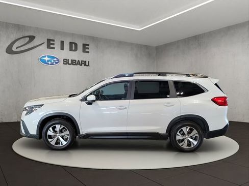 Certified 2025 Subaru Ascent Premium image 8