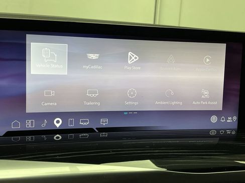 Certified 2025 Cadillac Escalade ESV Sport w/ Touring Package AWD/4WD image 24
