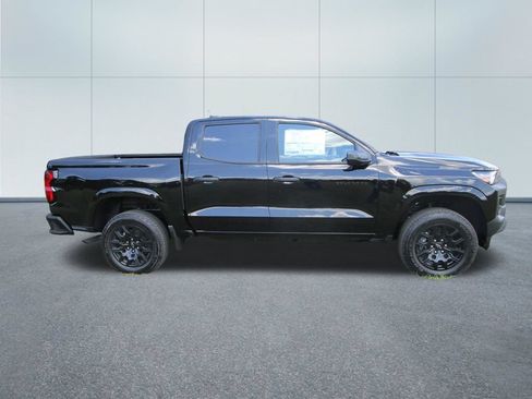 New 2026 Chevrolet Colorado W/T w/ WT Custom Package RWD image 8
