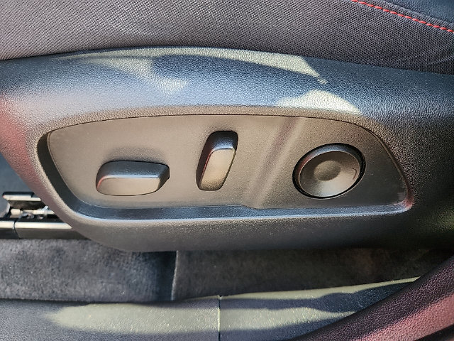 Certified 2025 Chevrolet Equinox RS w/ Safety and Technology Package FWD image 14