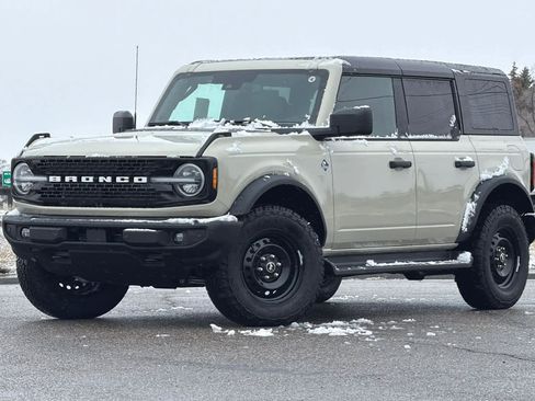 New 2026 Ford Bronco Outer Banks image 1