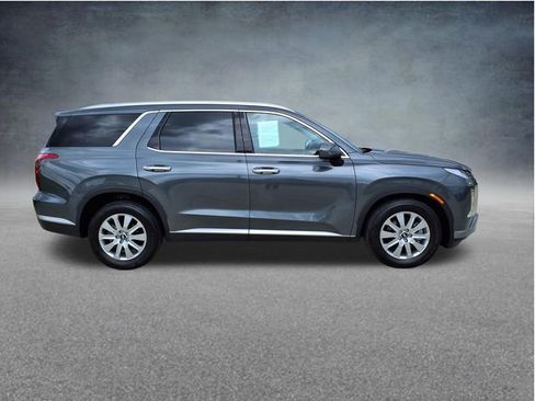 Used 2025 Hyundai Palisade SEL FWD image 9