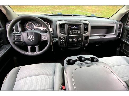 Used 2016 RAM 1500 Tradesman w/ Popular Equipment Group AWD/4WD image 13