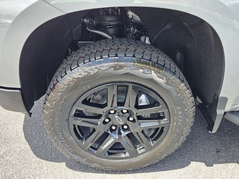New 2026 Chevrolet Silverado 1500 LT Trail Boss w/ LT Trail Boss Premium Package AWD/4WD image 4