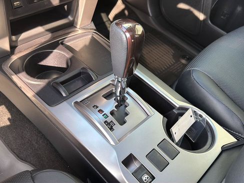Used 2024 Toyota 4Runner Limited RWD image 29