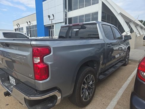 Used 2025 Chevrolet Silverado 1500 LT w/ Texas Edition Plus AWD/4WD image 5