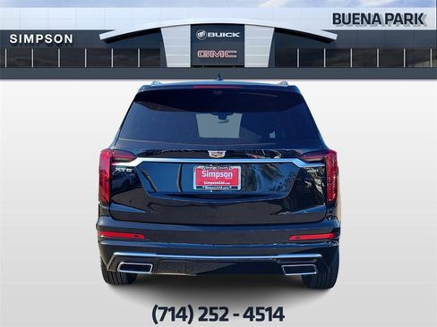 Used 2025 Cadillac XT6 Premium Luxury w/ Technology Package image 7