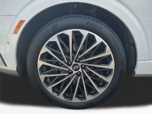New 2026 Hyundai Palisade Calligraphy FWD image 11
