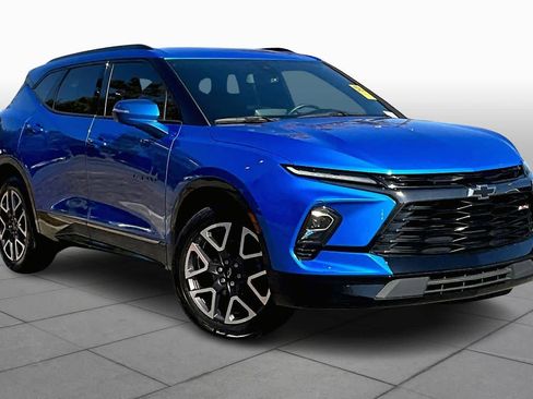 Used 2024 Chevrolet Blazer RS image 3