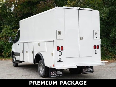 Used 2023 Mercedes-Benz Sprinter 3500 image 9