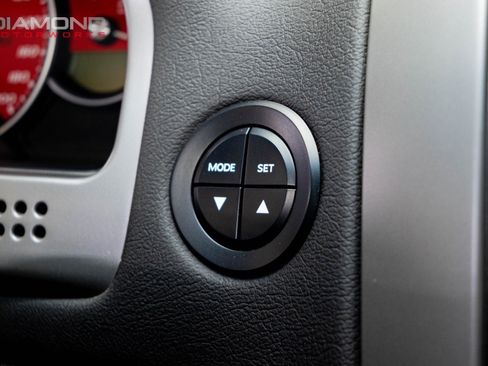 Used 2006 Pontiac GTO image 76