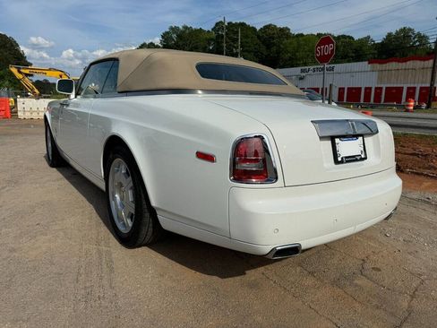 Used 2010 Rolls-Royce Phantom Drophead Coupe RWD image 4