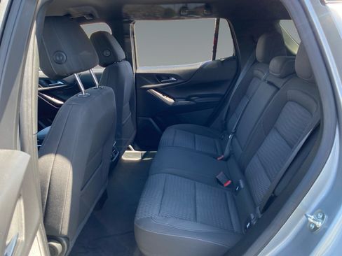 Used 2025 Chevrolet Equinox LT FWD image 13