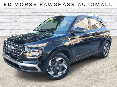 Used 2024 Hyundai Venue SEL