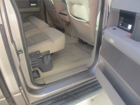 Used 2004 Ford F150 XLT image 20