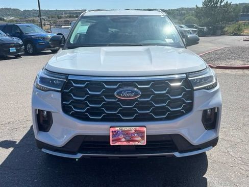 New 2026 Ford Explorer Platinum w/ LUX Leather Package AWD/4WD image 9