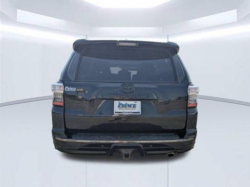 Used 2019 Toyota 4Runner Limited AWD/4WD image 5