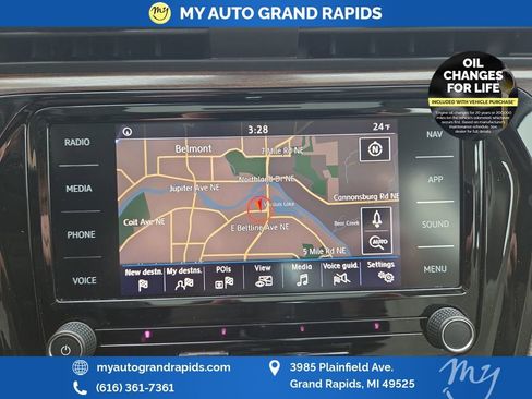 Used 2020 Volkswagen Passat 2.0T SEL image 22