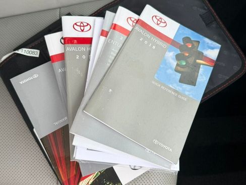 Used 2018 Toyota Avalon Limited w/ Protection Package FWD image 50