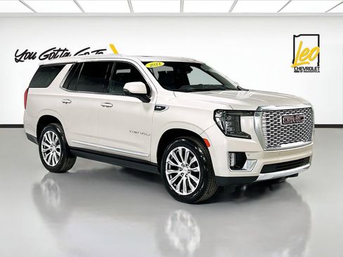 Used 2022 GMC Yukon Denali image 3